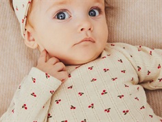 Name It body summer sand med kirsebær